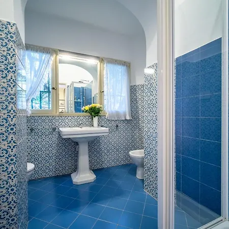 Rosatea * Santa Margherita Ligure